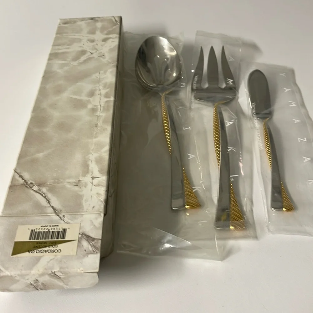 NIB Yamazaki Cordagio Gold Accent 3 pc serving set